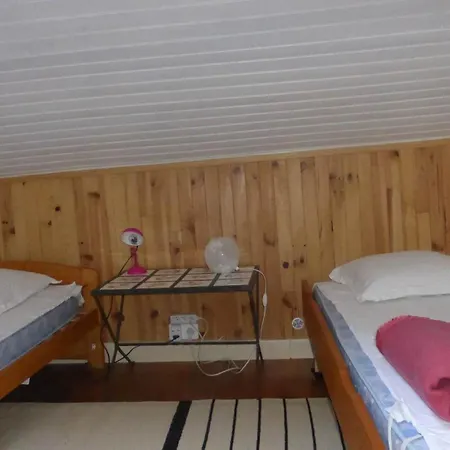 Maison Familiale En Montagne Pres D'ax Les Thermes Feriehus